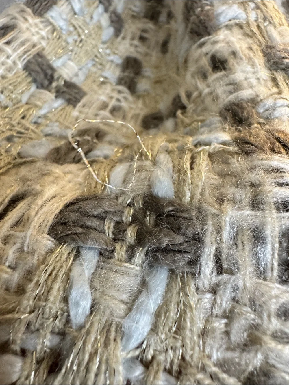 LOFT Beige and Cream Knit Scarf
